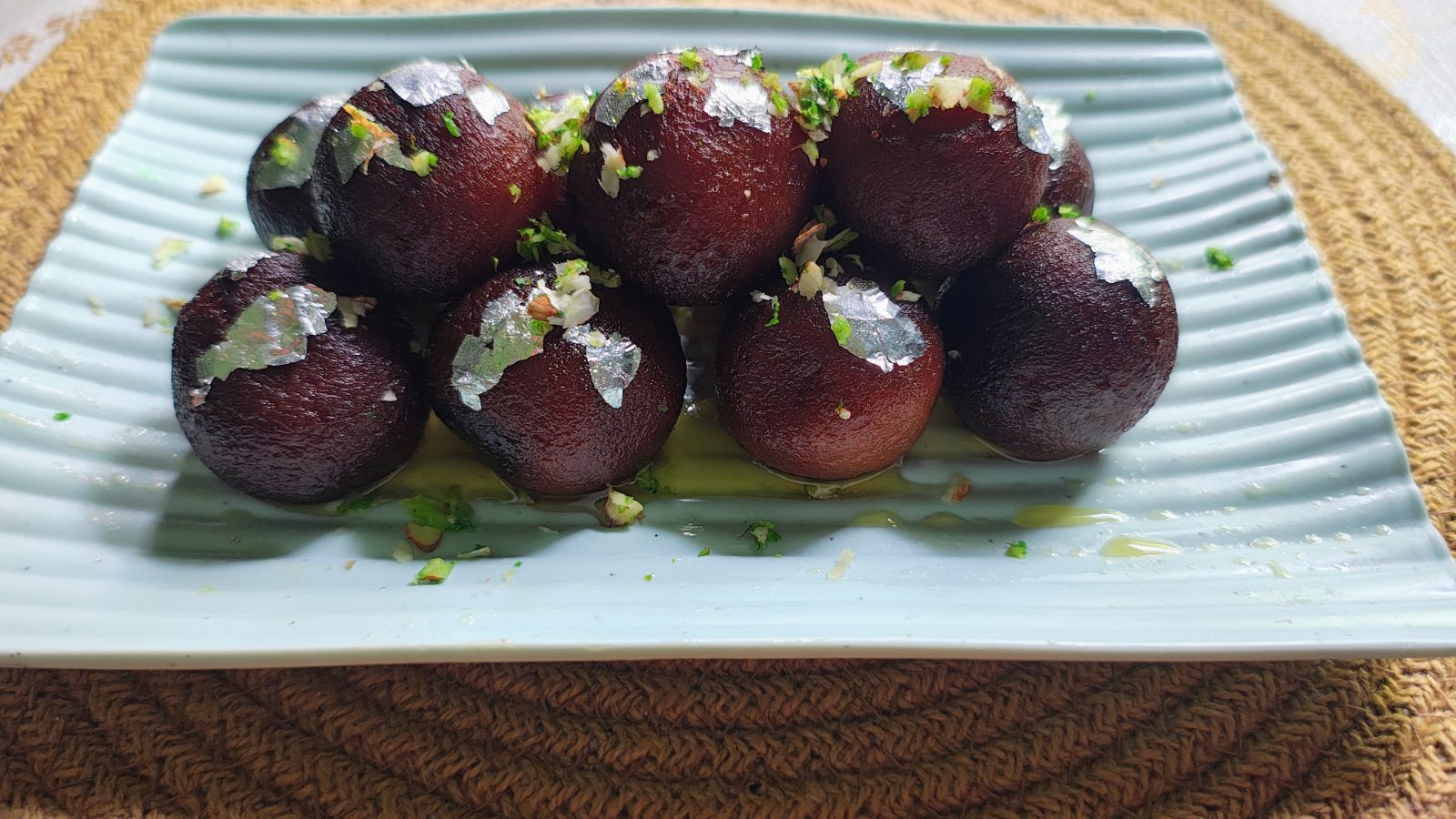 Mawa gulab jamun
